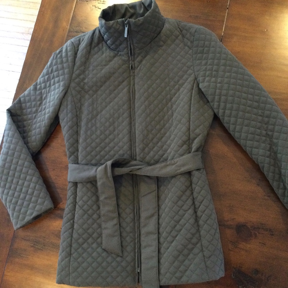 Calvin Klein quilted jacket. Size XS. Excellent condition.